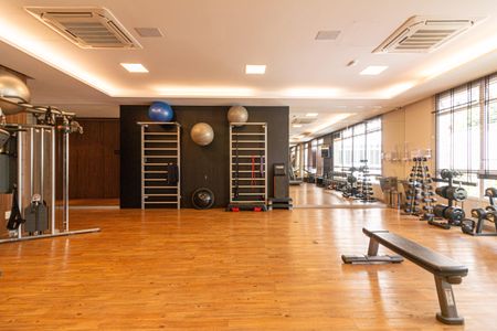 Apartamento à venda com 185m², 4 quartos e 4 vagasÁrea comum - Academia