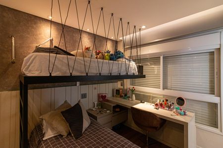 Apartamento à venda com 185m², 4 quartos e 4 vagasSuíte 2