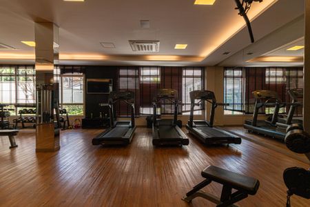 Apartamento à venda com 185m², 4 quartos e 4 vagasÁrea comum - Academia