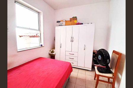 Casa à venda com 40m², 2 quartos e sem vaga