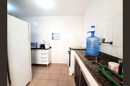 Casa à venda com 40m², 2 quartos e sem vaga
