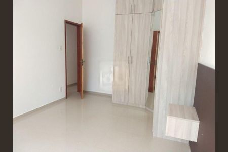 Apartamento à venda com 94m², 2 quartos e sem vaga