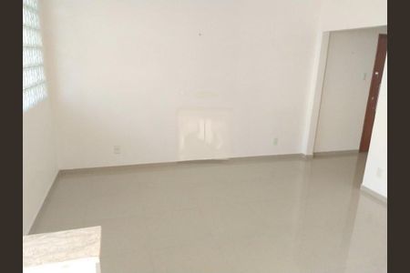 Apartamento à venda com 94m², 2 quartos e sem vaga