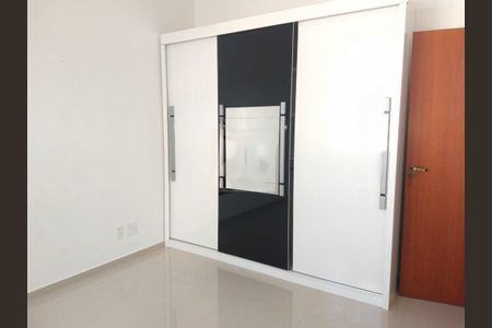 Apartamento à venda com 94m², 2 quartos e sem vaga