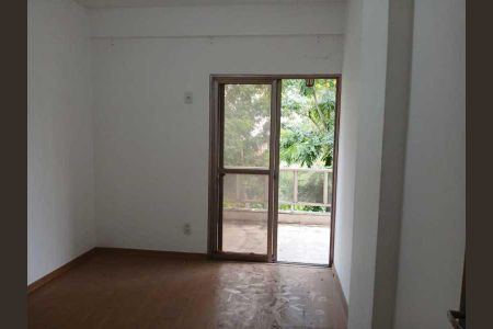 Apartamento à venda com 76m², 2 quartos e 1 vaga