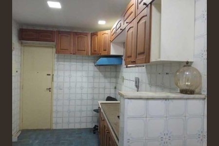 Apartamento à venda com 76m², 2 quartos e 1 vaga