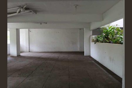 Apartamento à venda com 76m², 2 quartos e 1 vaga