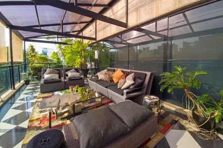 Apartamento à venda com 592m², 4 quartos e 3 vagas