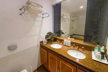 Apartamento à venda com 592m², 4 quartos e 3 vagas