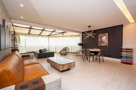 Apartamento à venda com 3 quartos, 243m² em Barra da Tijuca, Rio de Janeiro