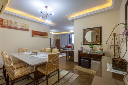 Apartamento à venda com 150m², 3 quartos e 2 vagasSala