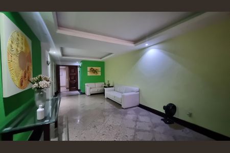 Apartamento à venda com 150m², 3 quartos e 2 vagasHall