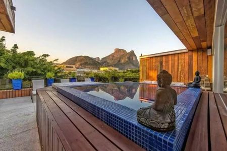 Apartamento à venda com 354m², 3 quartos e 4 vagas