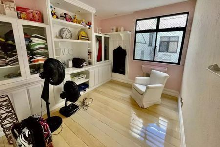 Apartamento à venda com 164m², 4 quartos e 5 vagas