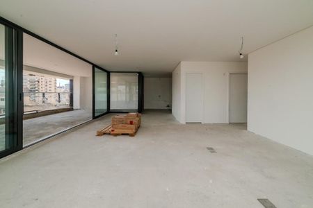 Apartamento à venda com 4 quartos, 230m² em Pinheiros, São Paulo