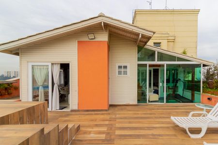 Apartamento à venda com 325m², 4 quartos e 5 vagas Apartamento à venda com 325m², 4 quartos e 5 vagasCobertura Área Externa