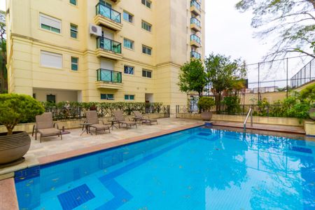 Apartamento à venda com 325m², 4 quartos e 5 vagas Apartamento à venda com 325m², 4 quartos e 5 vagasÁrea comum