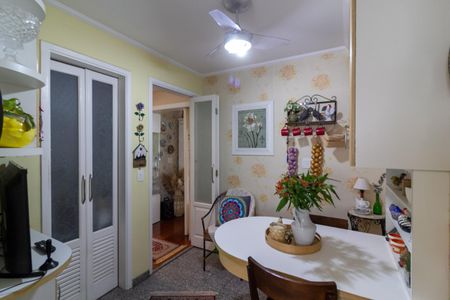 Apartamento à venda com 325m², 4 quartos e 5 vagas Apartamento à venda com 325m², 4 quartos e 5 vagasCozinha