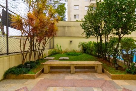 Apartamento à venda com 325m², 4 quartos e 5 vagas Apartamento à venda com 325m², 4 quartos e 5 vagasÁrea comum