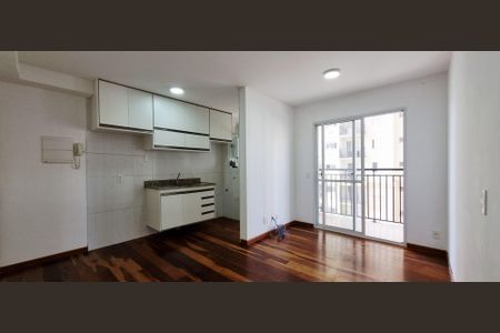 Sala de apartamento para alugar com 2 quartos, 50m² em Jardim Parque Morumbi, São Paulo