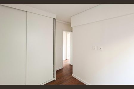 Apartamento à venda com 63m², 2 quartos e 2 vagasQuarto 2