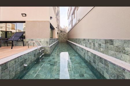 Apartamento à venda com 63m², 2 quartos e 2 vagasÁrea comum - Piscina