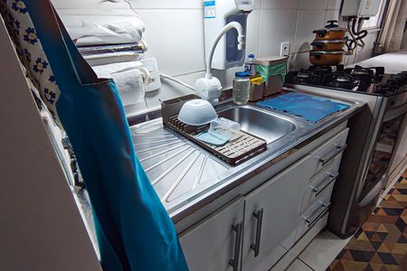 Apartamento à venda com 44m², 2 quartos e 1 vagaCozinha e Área de Serviço