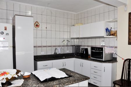 Casa à venda com 142m², 3 quartos e 1 vagaCozinha 