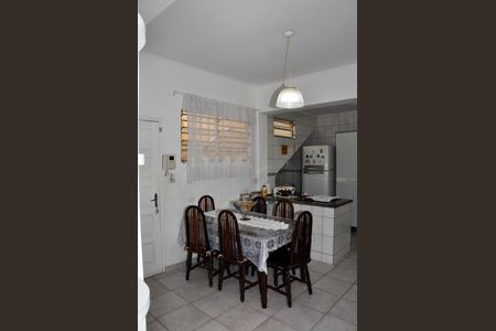 Casa à venda com 142m², 3 quartos e 1 vagaCopa