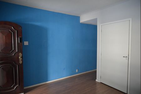 Sala de casa para alugar com 2 quartos, 120m² em Vila Gilda, Santo André