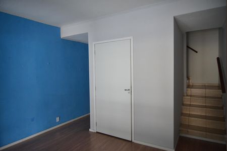 Sala de casa para alugar com 2 quartos, 120m² em Vila Gilda, Santo André