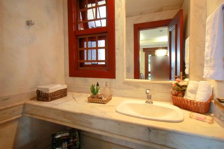 Casa à venda com 445m², 3 quartos e 3 vagasLavabo