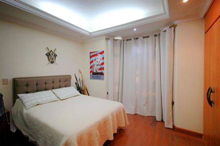 Casa à venda com 445m², 3 quartos e 3 vagasSuite 3