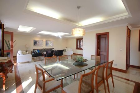 Casa à venda com 445m², 3 quartos e 3 vagasSala de Jantar