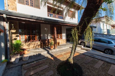 Casa à venda com 284m², 3 quartos e 4 vagasÁrea comum