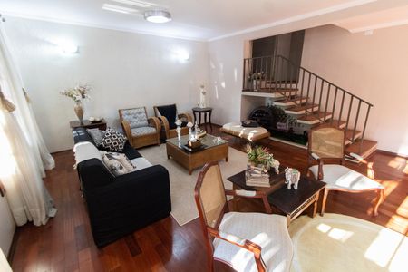 Casa à venda com 284m², 3 quartos e 4 vagasSala
