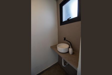 Casa à venda com 124m², 3 quartos e 2 vagas Casa à venda com 124m², 3 quartos e 2 vagasEdícula