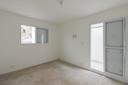 Casa à venda com 194m², 3 quartos e 6 vagasSuíte