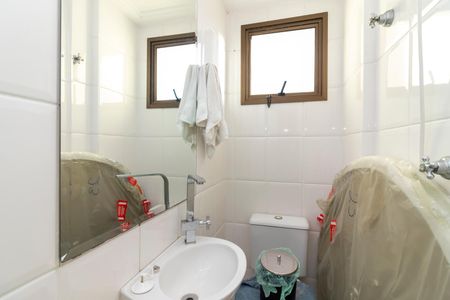 Apartamento à venda com 105m², 3 quartos e 2 vagasBanheiro de Serviço