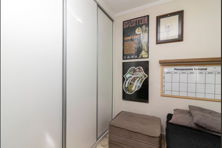 Apartamento à venda com 105m², 3 quartos e 2 vagasQuarto 2