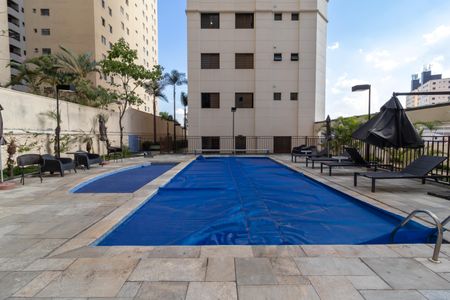 Apartamento à venda com 105m², 3 quartos e 2 vagasÁrea comum - Piscina