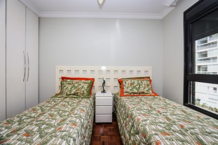 Apartamento à venda com 480m², 4 quartos e 4 vagasSuite 2