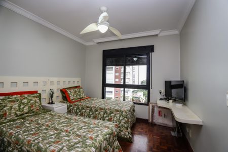 Apartamento à venda com 480m², 4 quartos e 4 vagasSuite 2