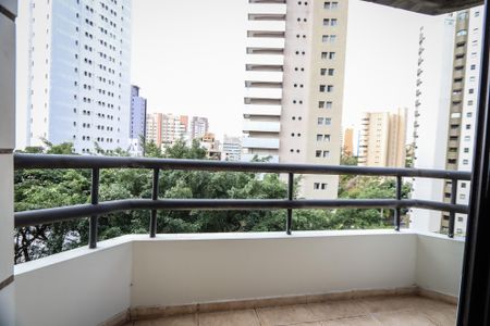 Apartamento à venda com 480m², 4 quartos e 4 vagasVaranda da Suite Master