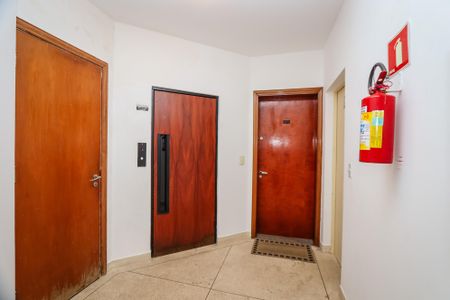 Apartamento à venda com 480m², 4 quartos e 4 vagasHall Social