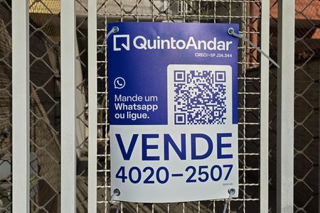 Casa à venda com 173m², 3 quartos e 2 vagasPlaca