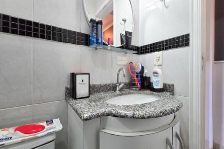 Casa à venda com 173m², 3 quartos e 2 vagasBanheiro Social