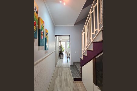 Casa à venda com 173m², 3 quartos e 2 vagasAcesso Cozinha