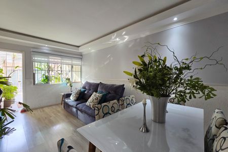 Casa à venda com 173m², 3 quartos e 2 vagasSala