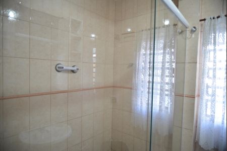 Casa para alugar com 243m², 6 quartos e 4 vagasBanheiro do Quarto 5